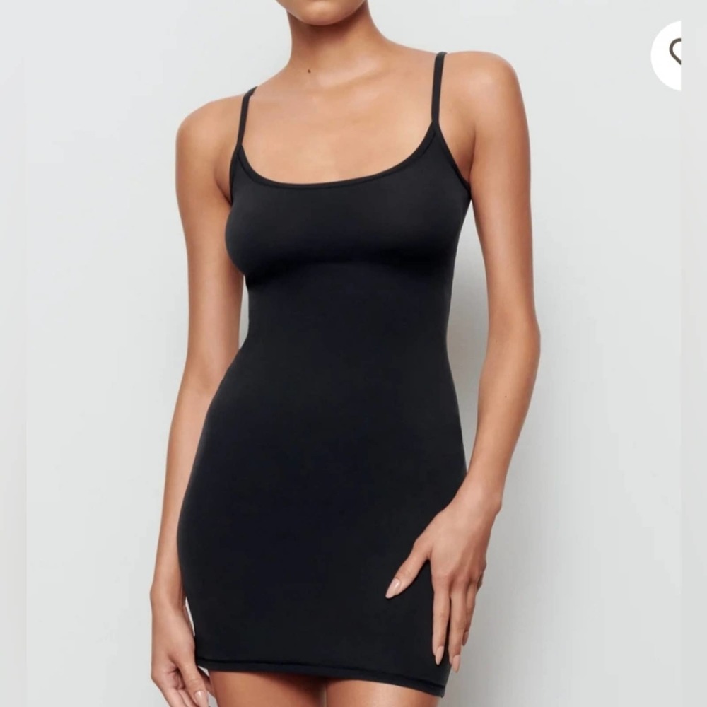 New! Skims FITS EVERYBODY Slip Dress Onyx Black Small
